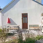 Logis Des Pivoines Trezelles
