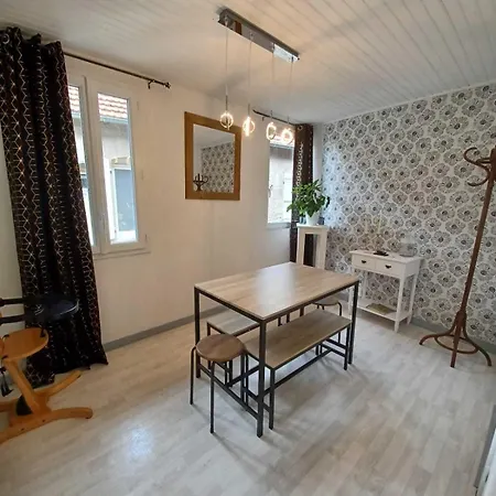 Casa vacanze Logis Des Pivoines Trezelles