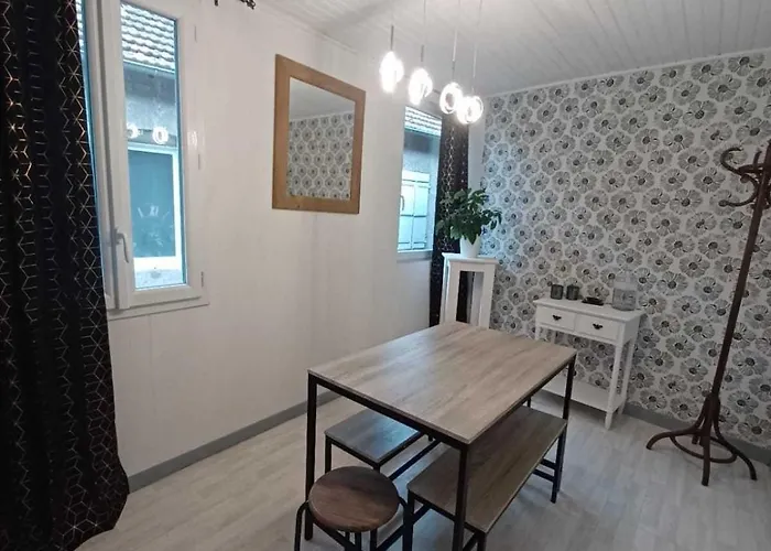 Logis Des Pivoines * Trezelles